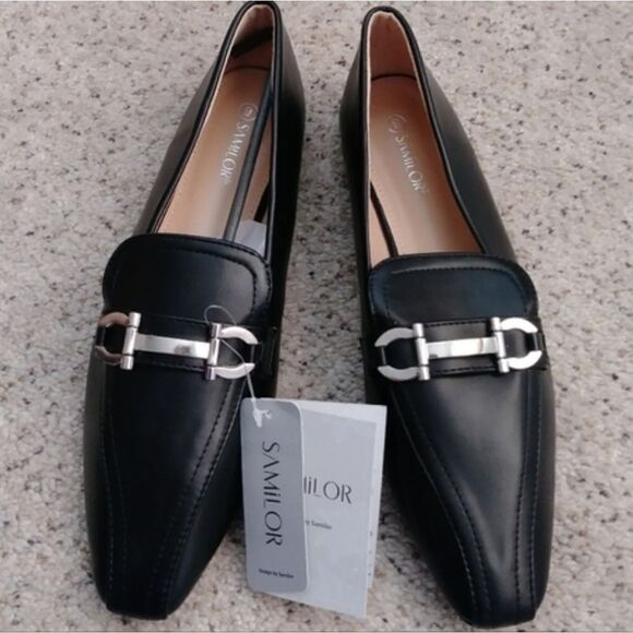 New Samilor Black Loafers silver hardware size 8 flats from Target NWT - Picture 4 of 5